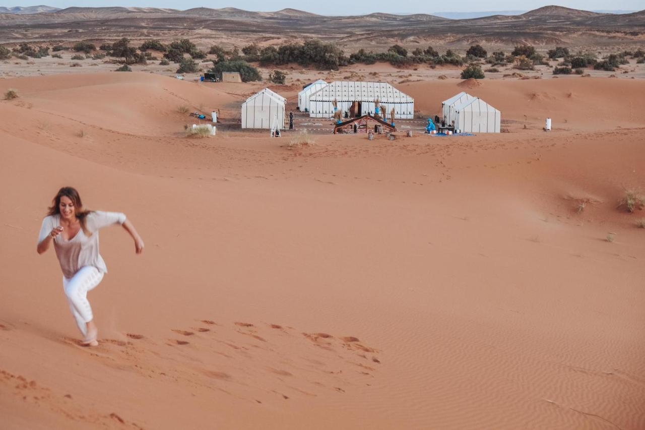 Bed and Breakfast Camel Luxury Camp Merzouga Esterno foto