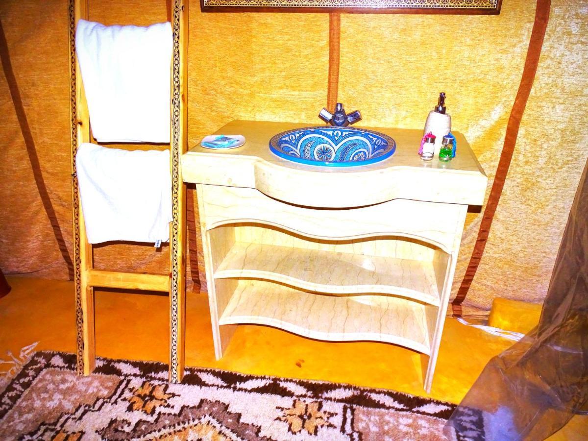 Bed and Breakfast Camel Luxury Camp Merzouga Esterno foto