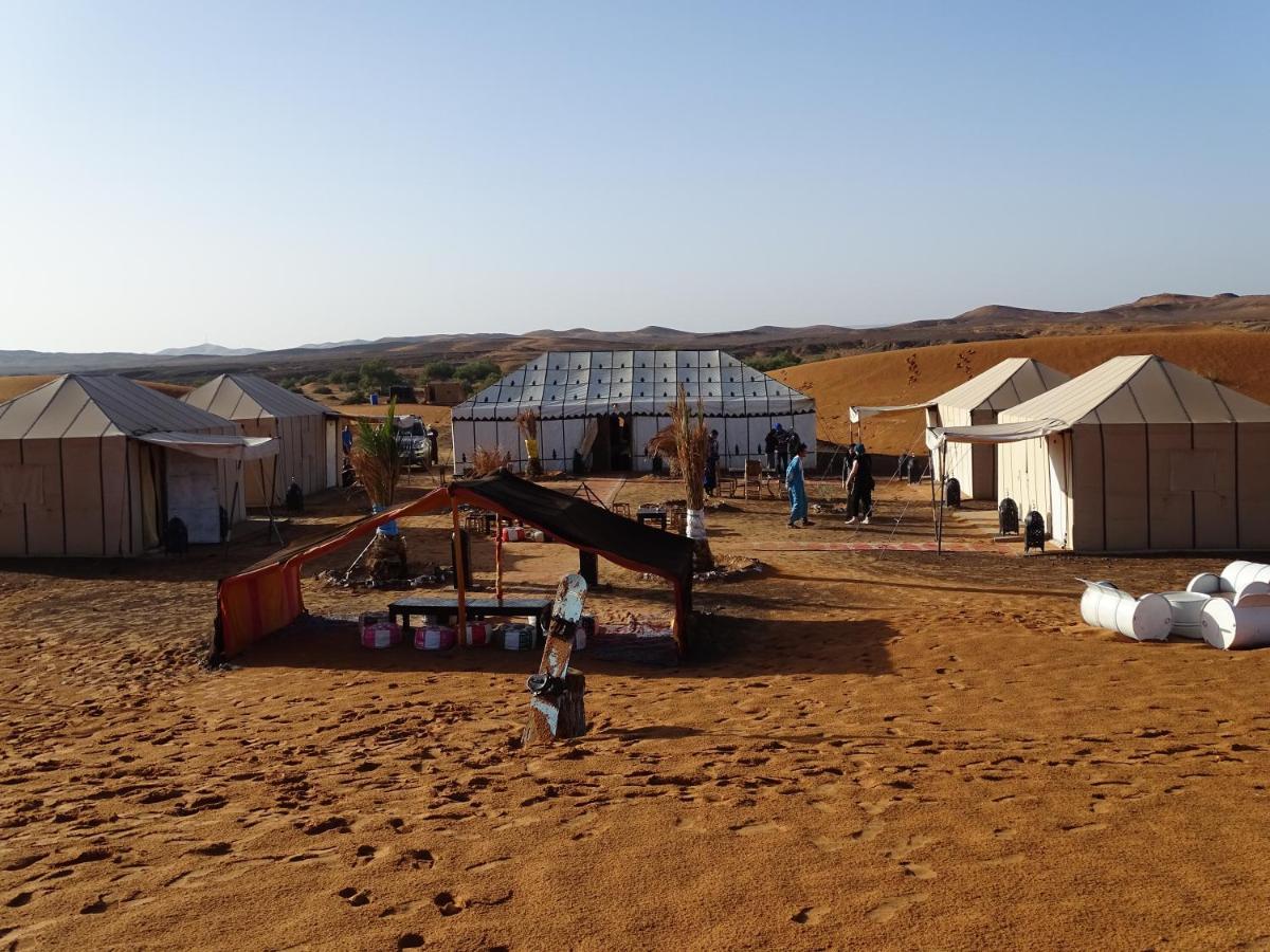 Bed and Breakfast Camel Luxury Camp Merzouga Esterno foto
