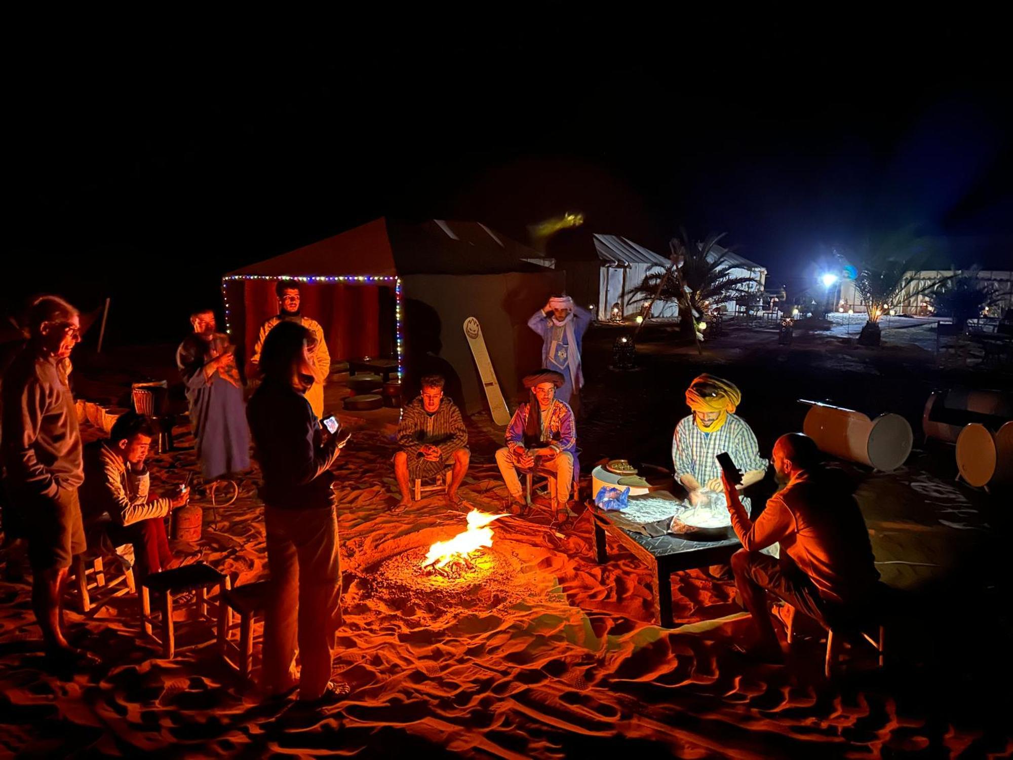 Bed and Breakfast Camel Luxury Camp Merzouga Esterno foto