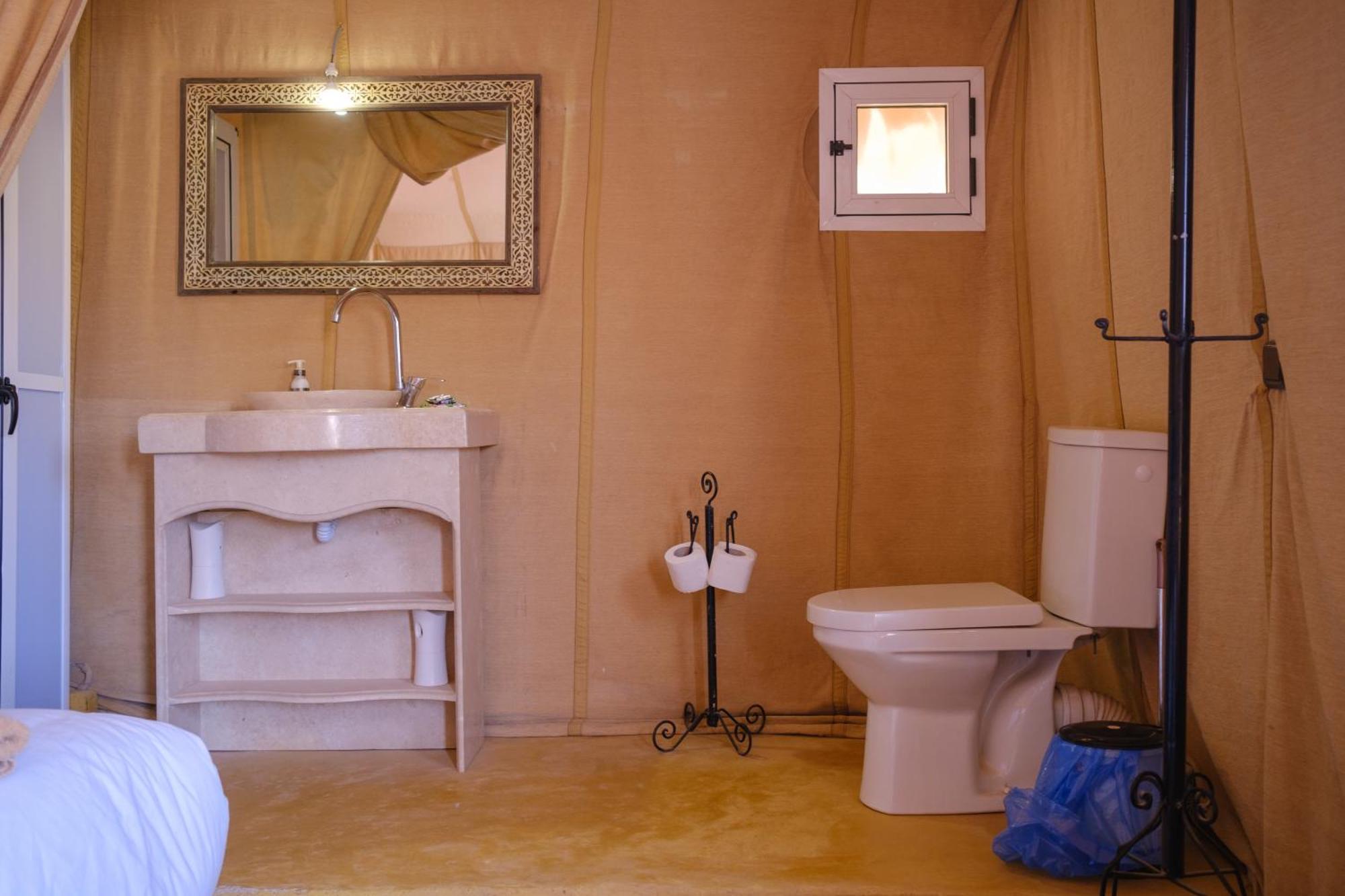 Bed and Breakfast Camel Luxury Camp Merzouga Esterno foto