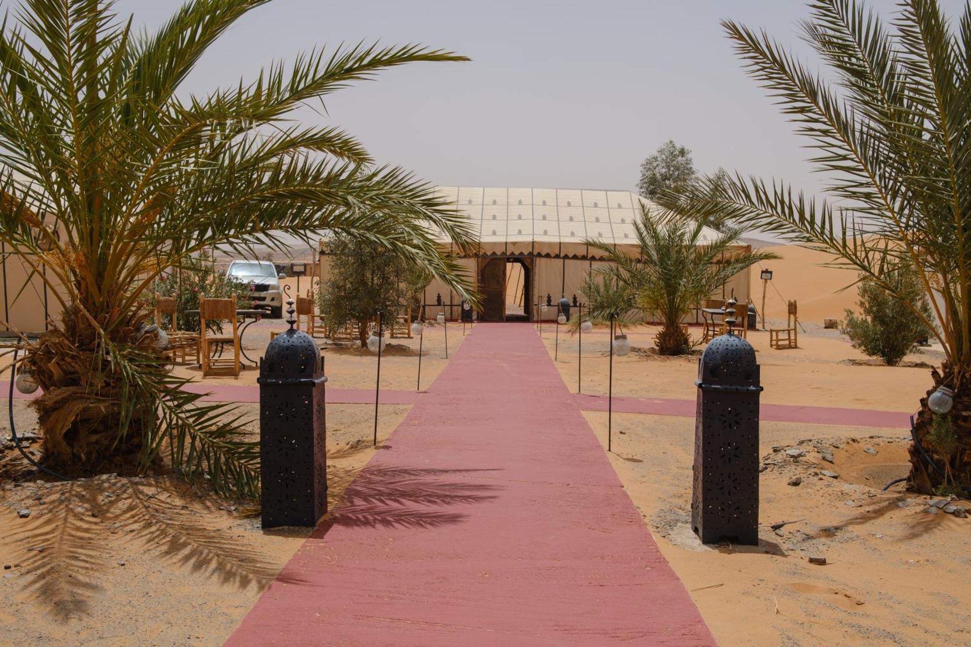 Bed and Breakfast Camel Luxury Camp Merzouga Esterno foto