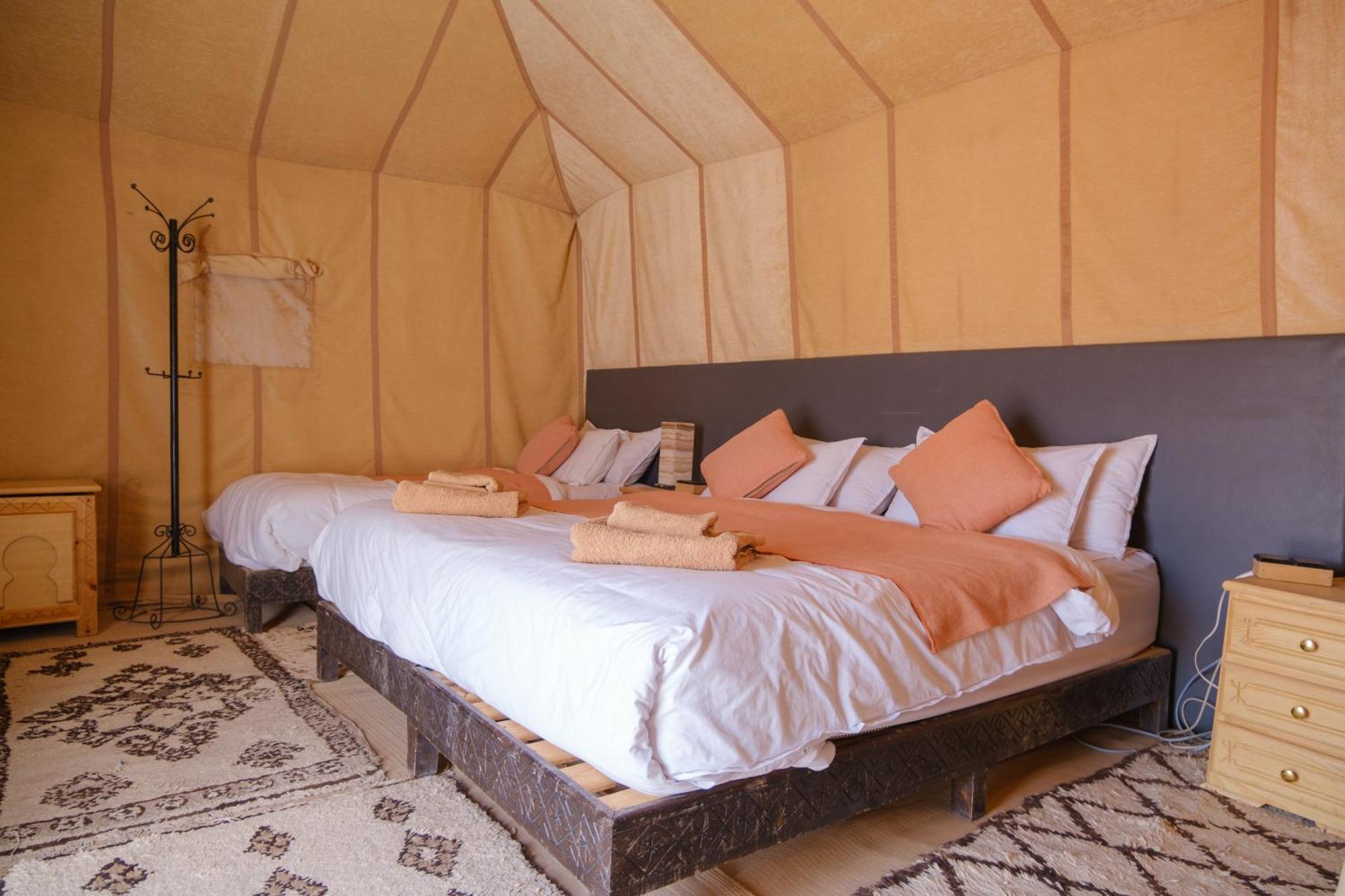Bed and Breakfast Camel Luxury Camp Merzouga Esterno foto