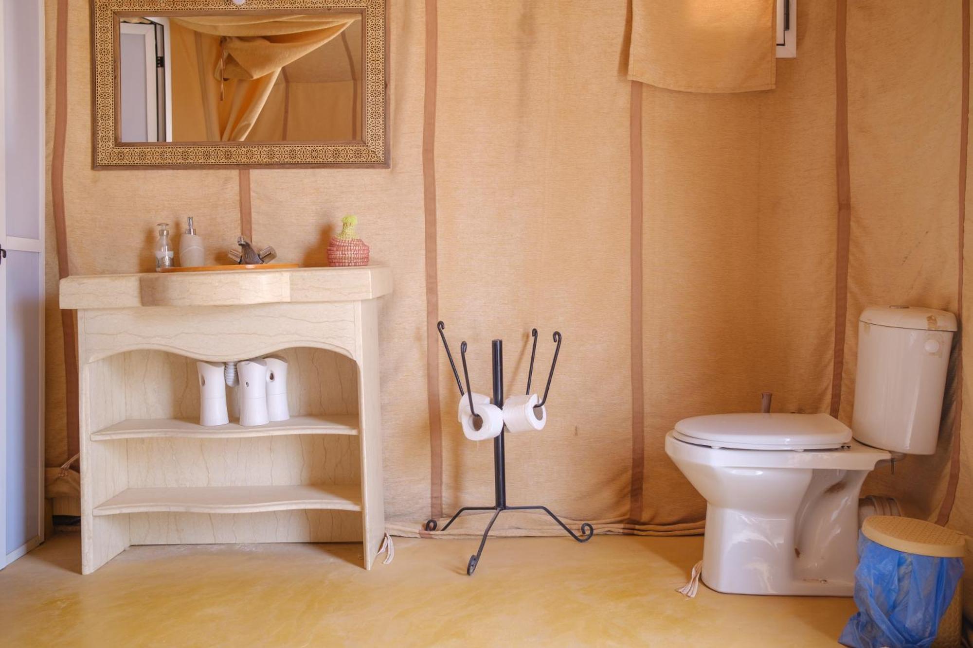 Bed and Breakfast Camel Luxury Camp Merzouga Esterno foto