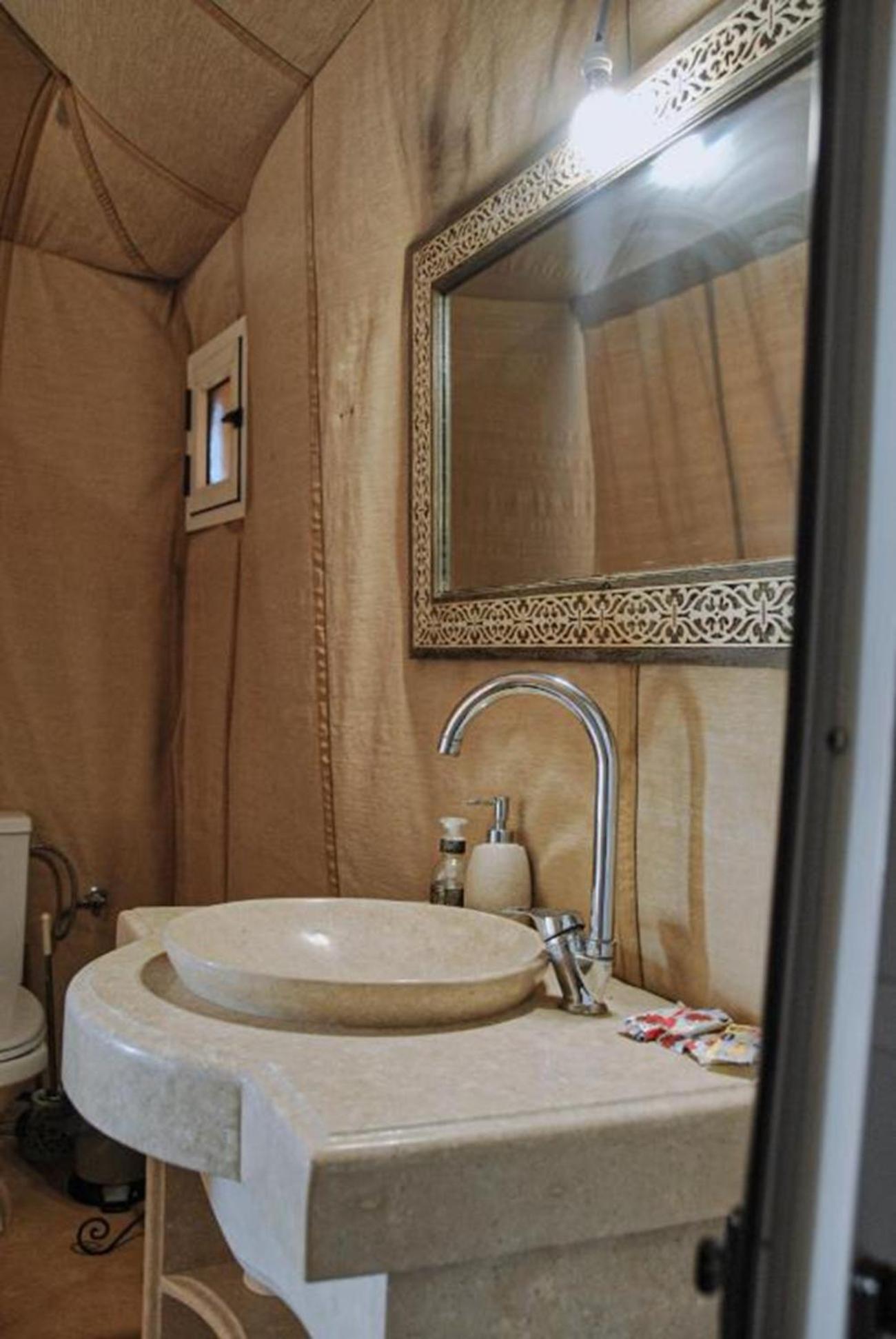 Bed and Breakfast Camel Luxury Camp Merzouga Esterno foto